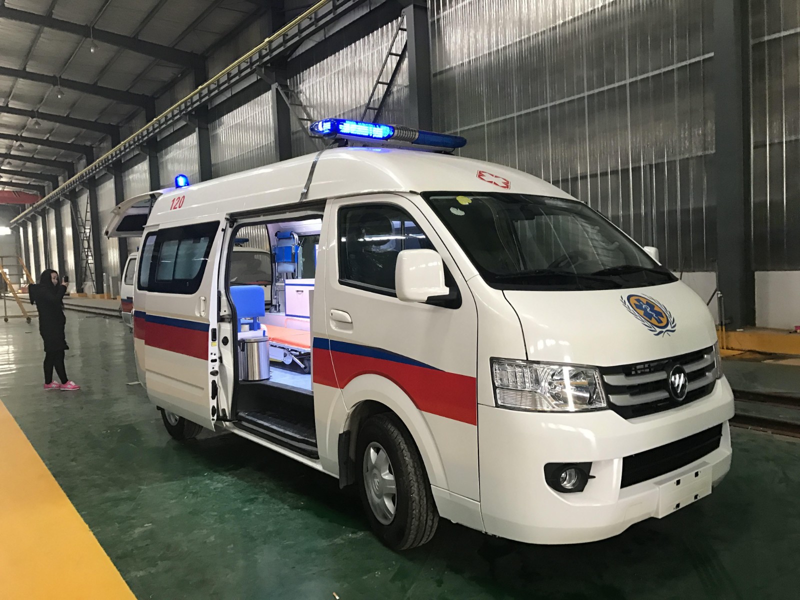 石泉县救护车转院